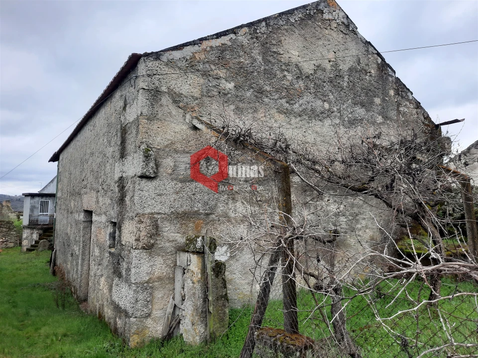 Armazém para Venda em Vila do Touro Foto 6