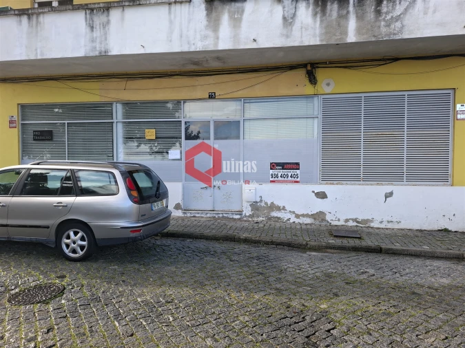 Loja para Venda em Covilhã e Canhoso