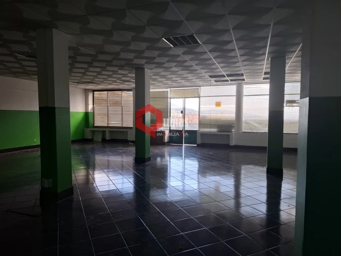 Loja para Venda em Covilhã e Canhoso Foto 15