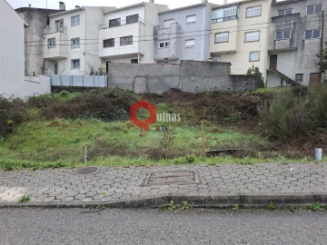 Terreno para Venda em Guarda