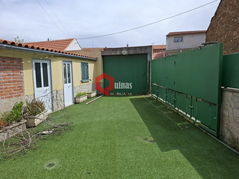 Moradia T3 para Venda em Benquerença Foto 5