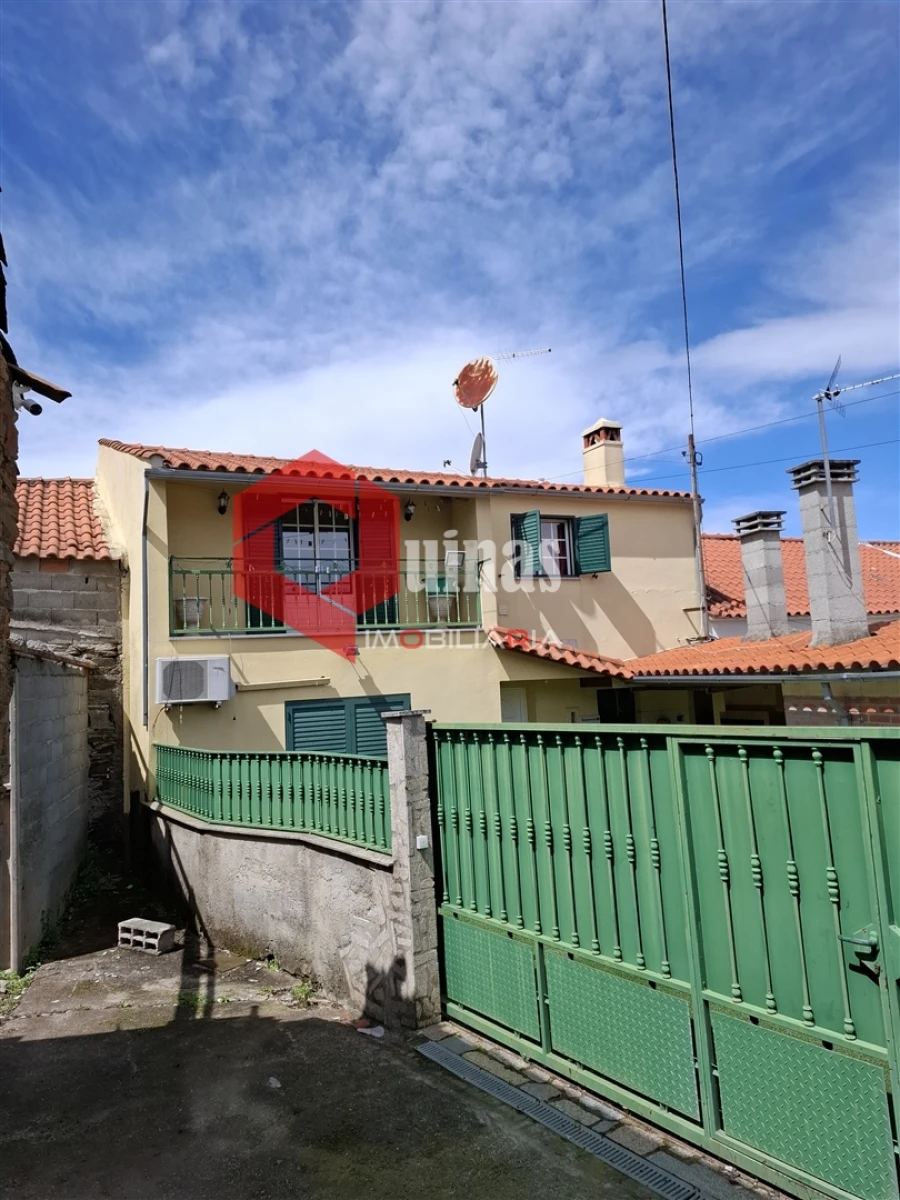 Moradia T3 para Venda em Benquerença Foto 4