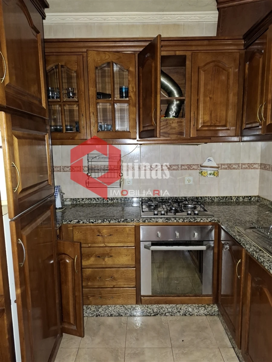 Moradia T3 para Venda em Benquerença Foto 17