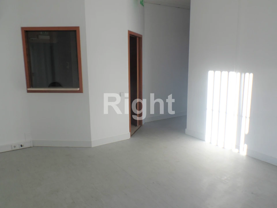 Escritório para Arrendamento em Arroios Foto 4