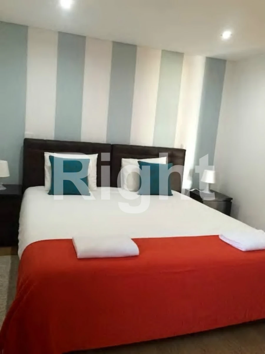 Prédio para Venda em Arroios Foto 3