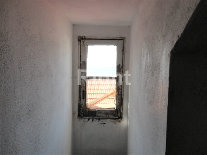 Prédio para Venda em Santa Maria Maior Foto 2