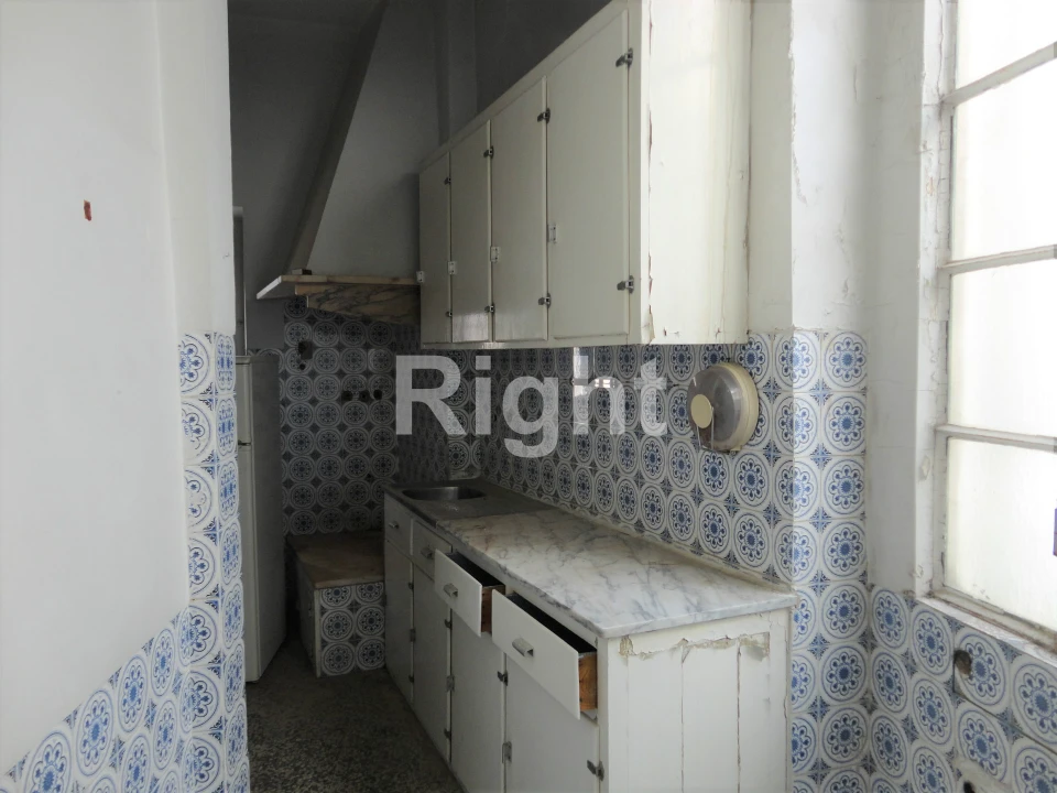 Prédio para Venda em Santa Maria Maior Foto 8