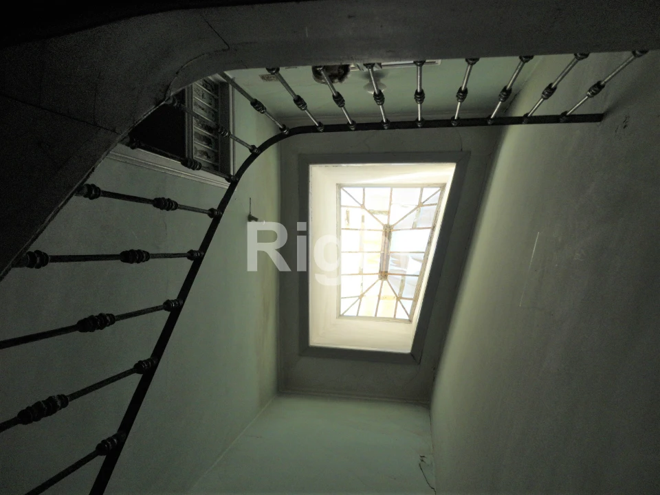 Prédio para Venda em Santa Maria Maior Foto 15