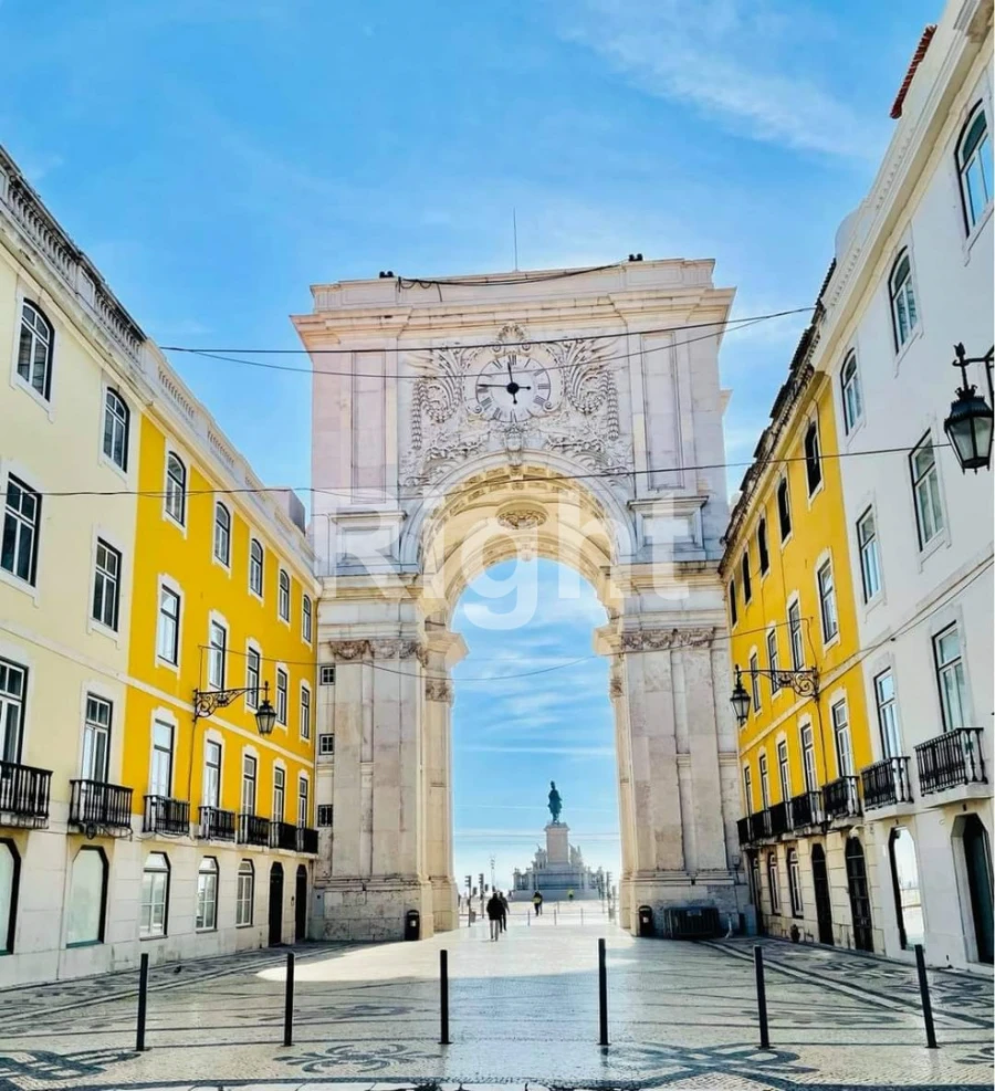 Apartamento T1 para Venda em Santa Maria Maior Foto 17