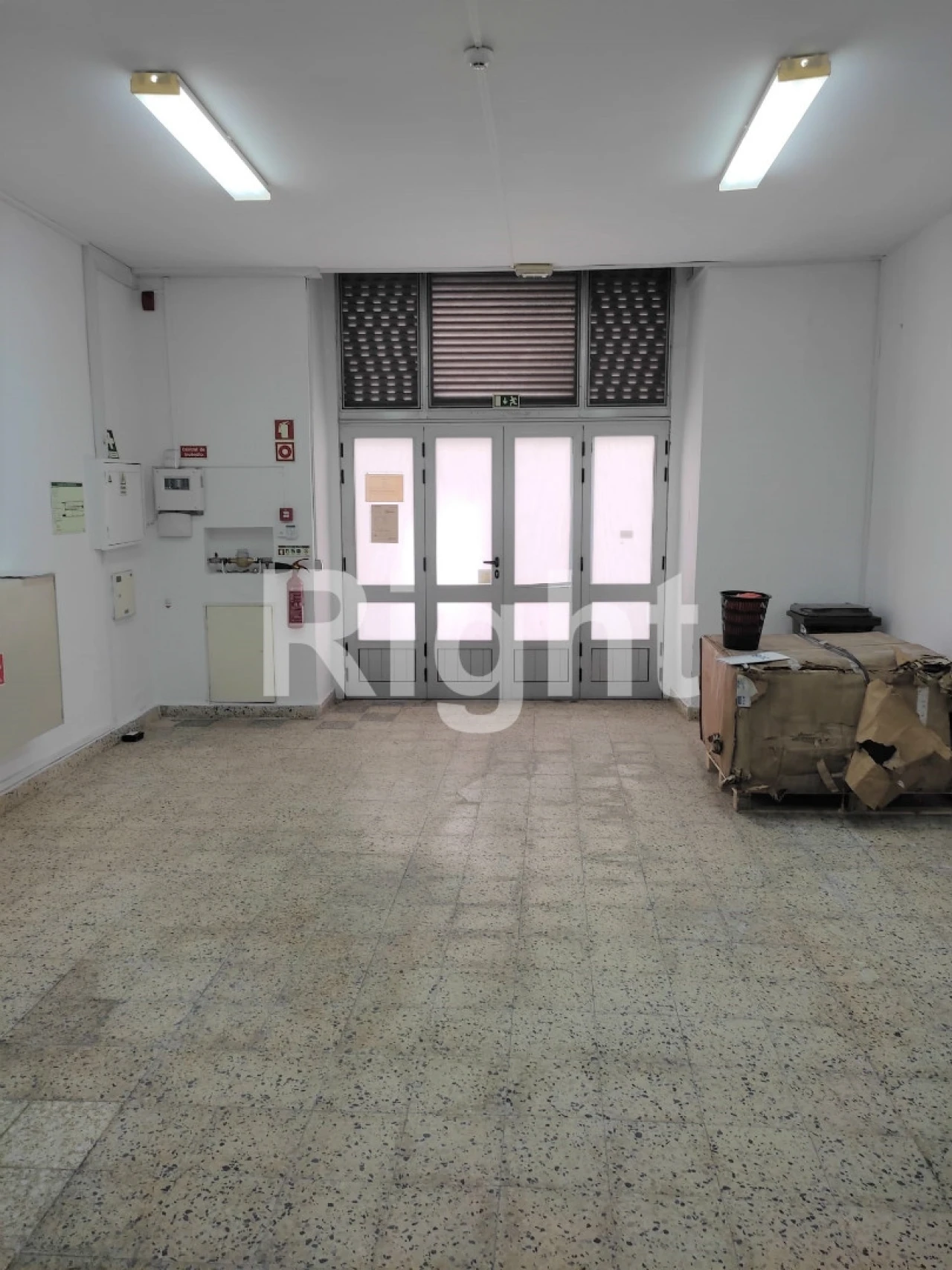 Loja para Venda em Arroios Foto 1