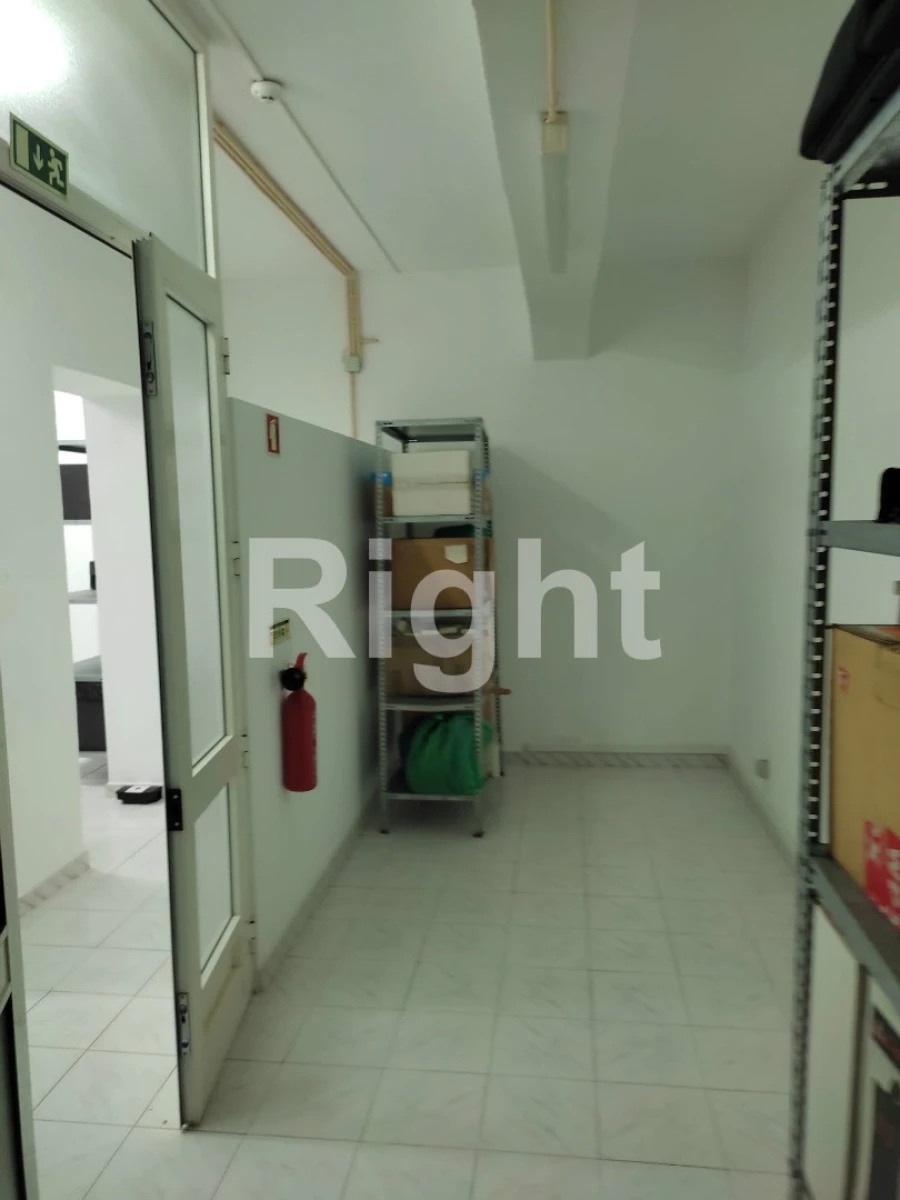 Loja para Venda em Arroios Foto 14