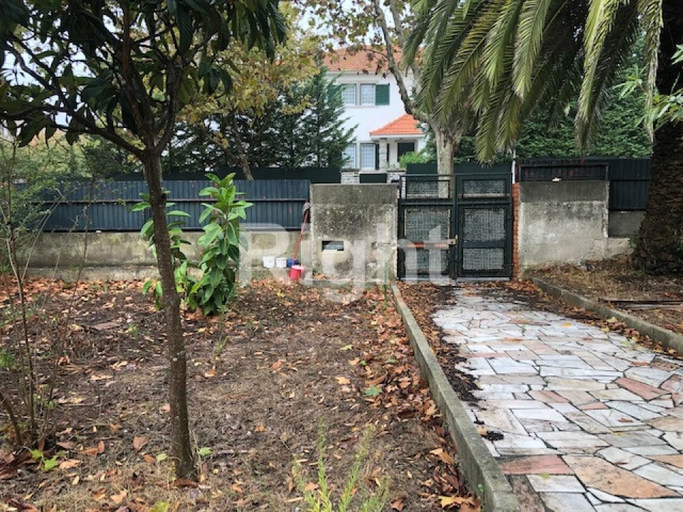 Moradia T12 para Venda em Carcavelos e Parede Foto 24