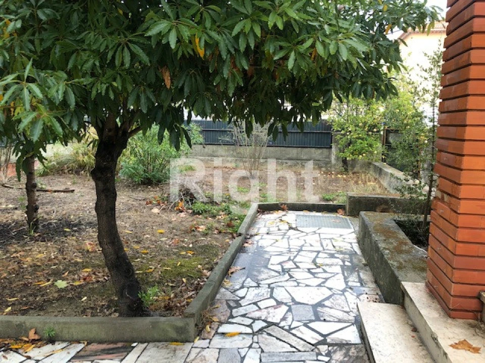 Moradia T12 para Venda em Carcavelos e Parede Foto 8