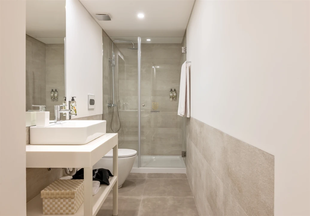 Apartamento T1 para Venda em Santa Marinha e São Pedro da Afurada Foto 20