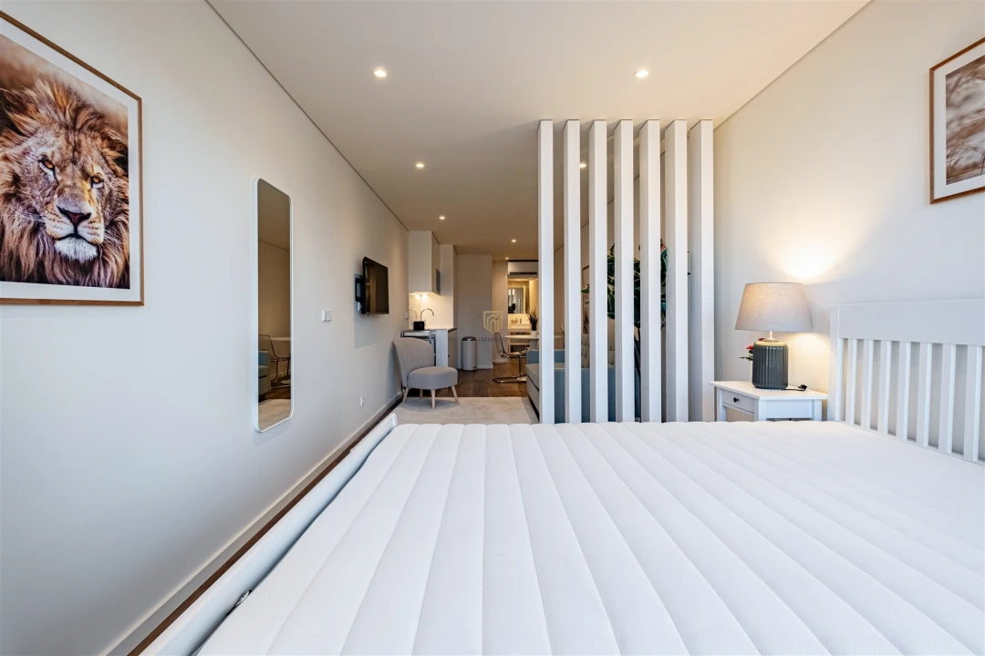 Apartamento T2 para Venda em Cedofeita, Santo Ildefonso, Sé, Miragaia, São Nicolau e Vitória Foto 4