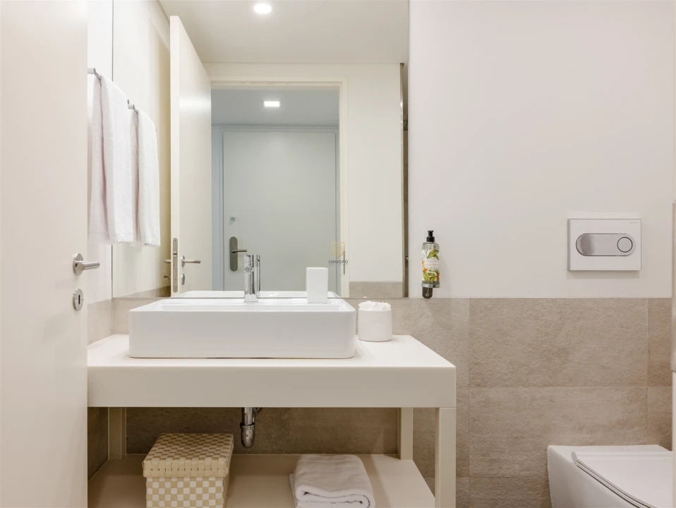Apartamento T1 para Venda em Santa Marinha e São Pedro da Afurada Foto 31