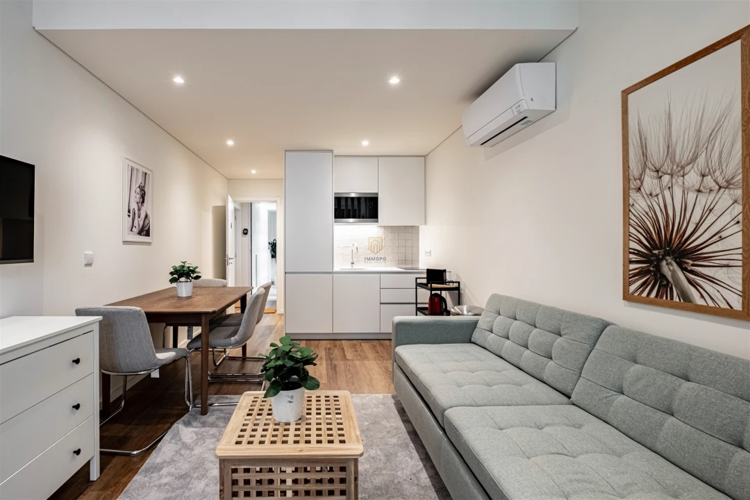 Apartamento T2 para Venda em Cedofeita, Santo Ildefonso, Sé, Miragaia, São Nicolau e Vitória Foto 16