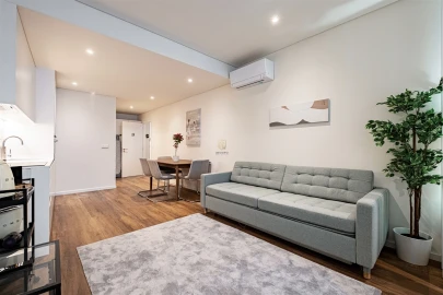Apartamento T2 para Venda em Cedofeita, Santo Ildefonso, Sé, Miragaia, São Nicolau e Vitória