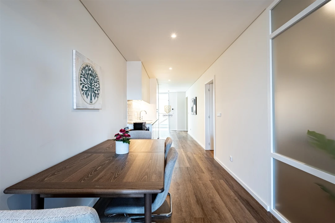 Apartamento T2 para Venda em Cedofeita, Santo Ildefonso, Sé, Miragaia, São Nicolau e Vitória Foto 9