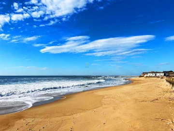 Moradia T5 para Venda em São Felix da Marinha