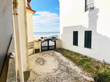 Moradia T5 para Venda em São Felix da Marinha