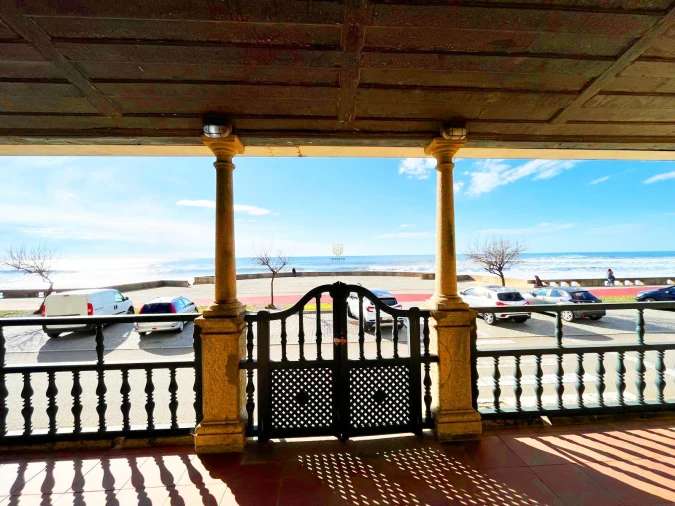 Moradia T5 para Venda em São Felix da Marinha Foto 23