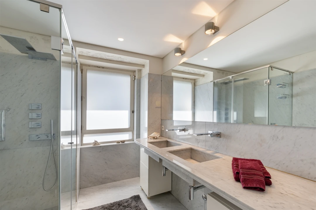 Moradia T4 para Venda em Ramalde Foto 59