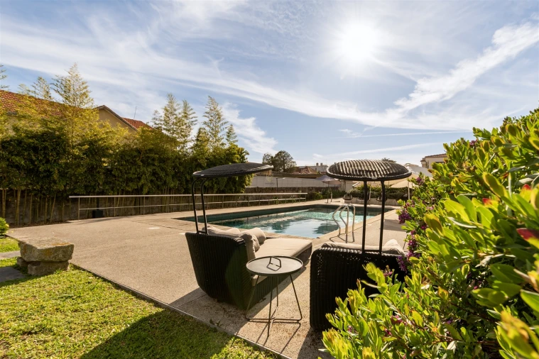 Moradia T4 para Venda em Ramalde Foto 1