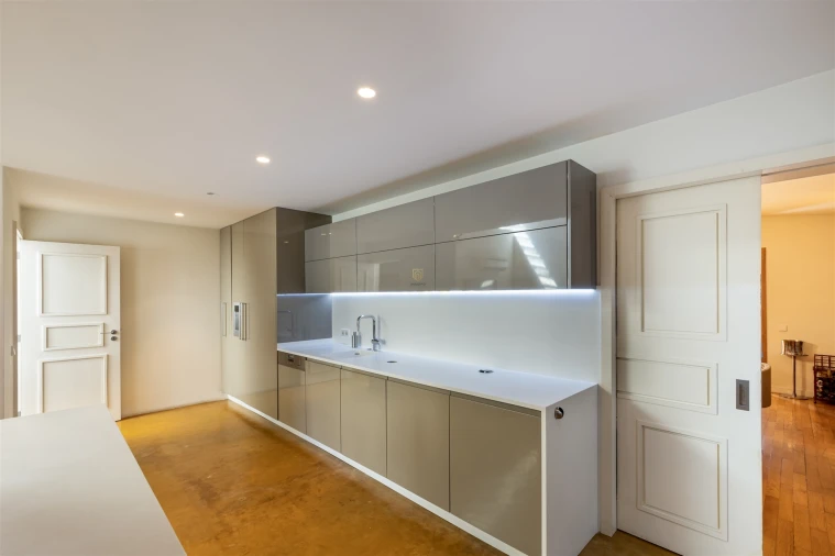 Moradia T4 para Venda em Ramalde Foto 8