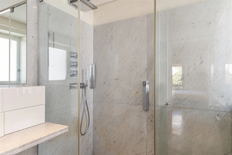 Moradia T4 para Venda em Ramalde Foto 61