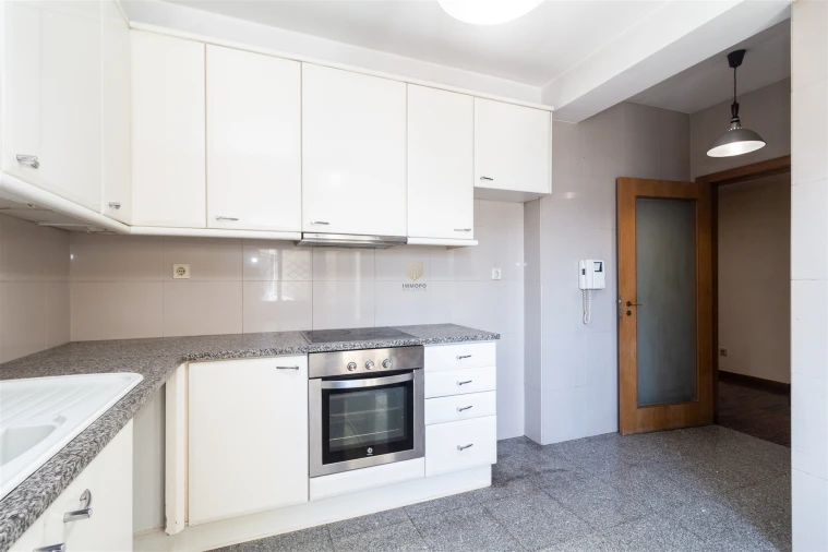 Apartamento T4 para Venda em Aldoar, Foz do Douro e Nevogilde Foto 19