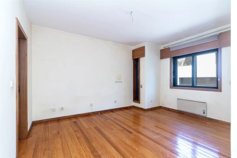 Apartamento T4 para Venda em Aldoar, Foz do Douro e Nevogilde Foto 12