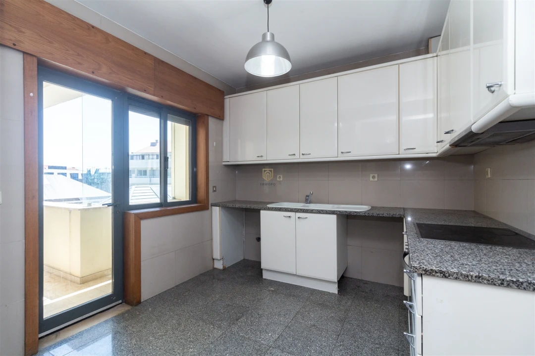 Apartamento T4 para Venda em Aldoar, Foz do Douro e Nevogilde Foto 18