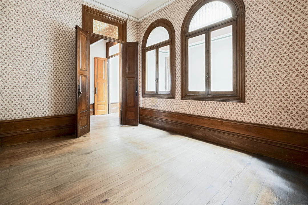 Prédio para Venda em Lordelo do Ouro e Massarelos Foto 38