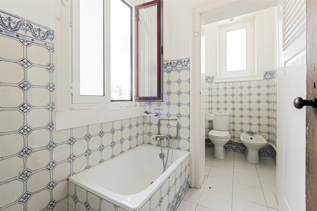 Prédio para Venda em Lordelo do Ouro e Massarelos Foto 45