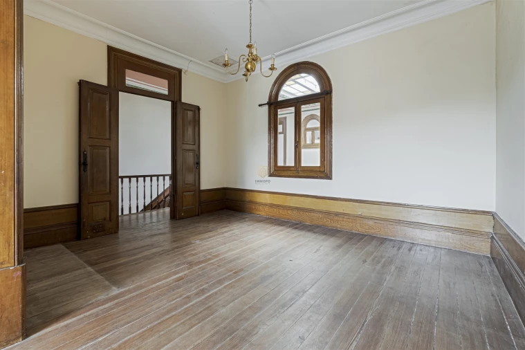 Prédio para Venda em Lordelo do Ouro e Massarelos Foto 35