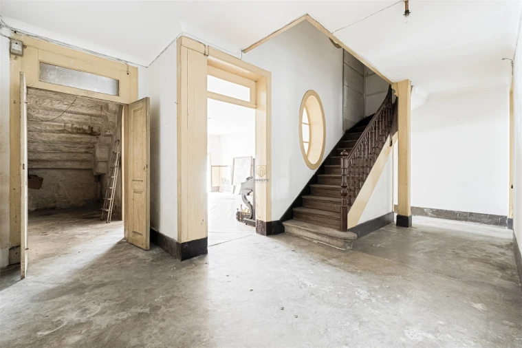 Prédio para Venda em Lordelo do Ouro e Massarelos Foto 31