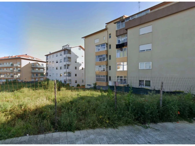 Terreno para Venda em Rio Tinto Foto 4