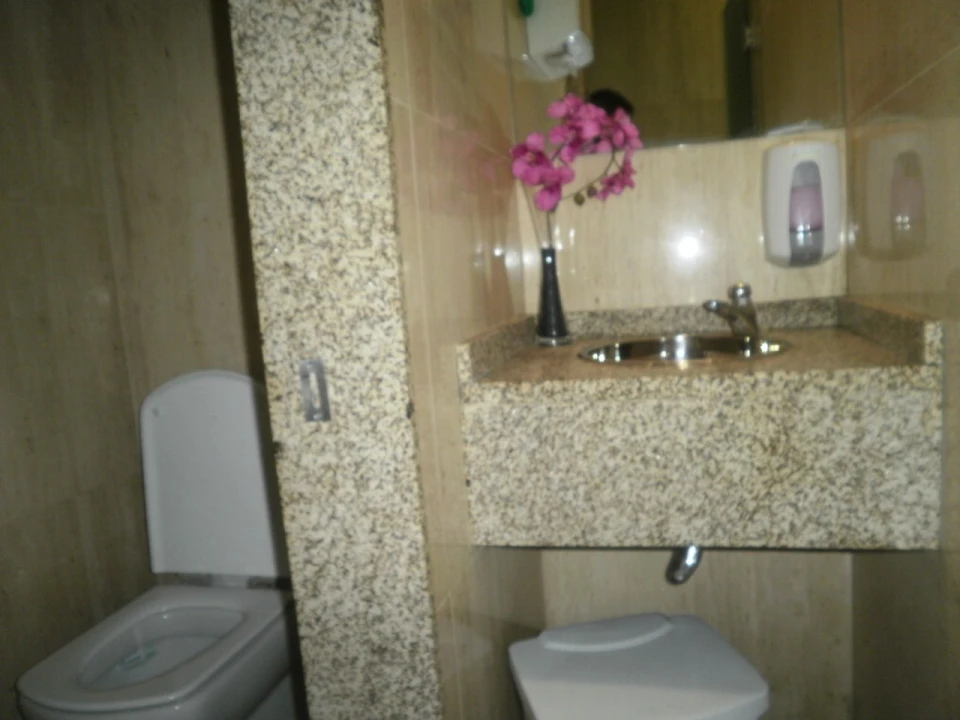 Negócio para Venda em Mafamude e Vilar do Paraíso Foto 9