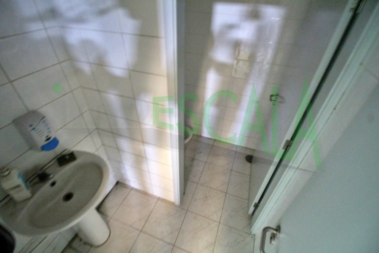 Armazém para Venda em Salvaterra de Magos e Foros de Salvaterra Foto 11