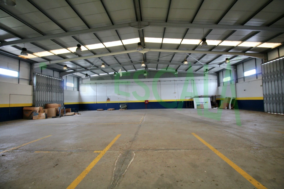 Armazém para Venda em Salvaterra de Magos e Foros de Salvaterra Foto 32