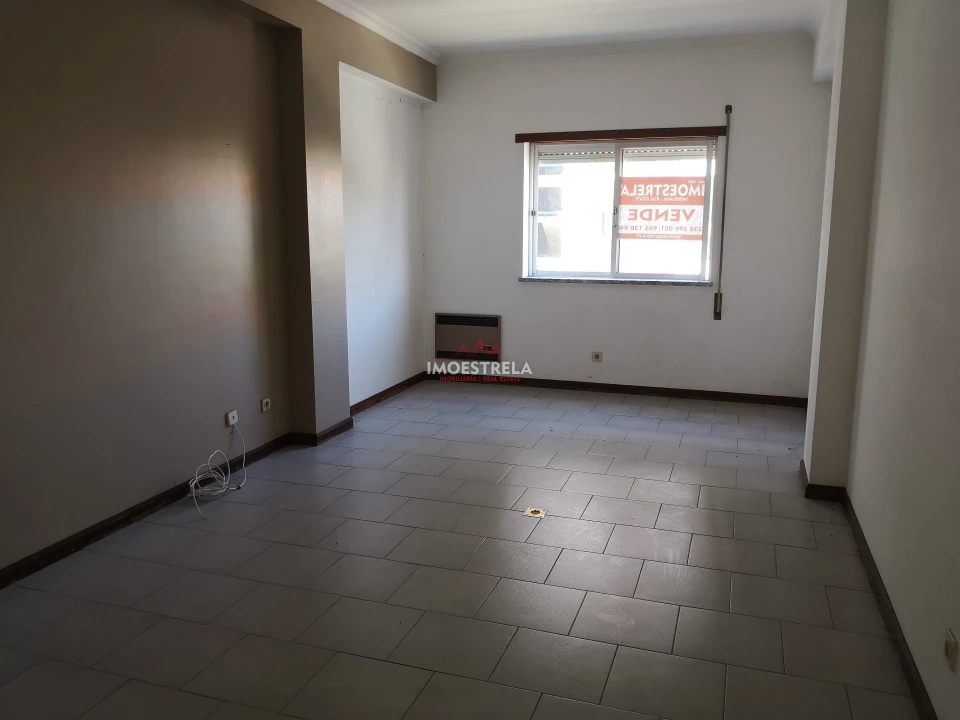 Escritório para Venda em Seia, São Romão e Lapa dos Dinheiros Foto 4