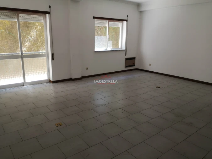 Escritório para Venda em Seia, São Romão e Lapa dos Dinheiros Foto 2