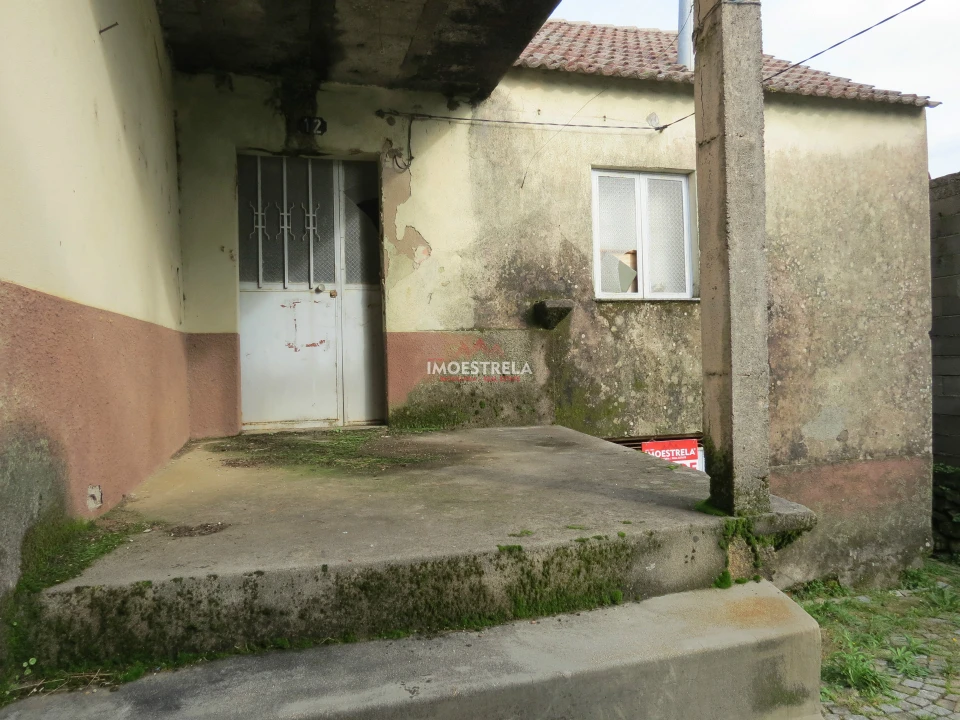 Moradia T2 para Venda em Sameice e Santa Eulália Foto 8