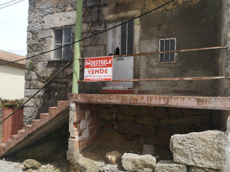 Moradia T2 para Venda em Paranhos Foto 6