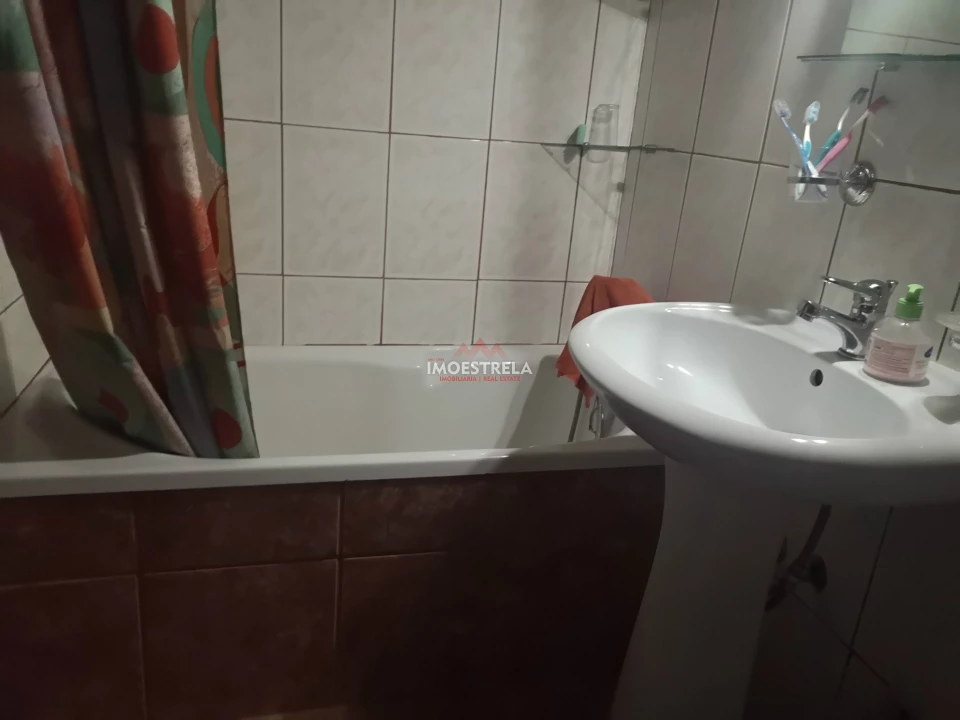 Moradia T2 para Venda em Sabugueiro Foto 12