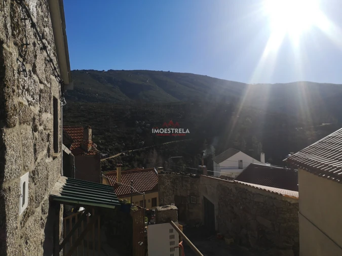 Moradia T2 para Venda em Sabugueiro Foto 2