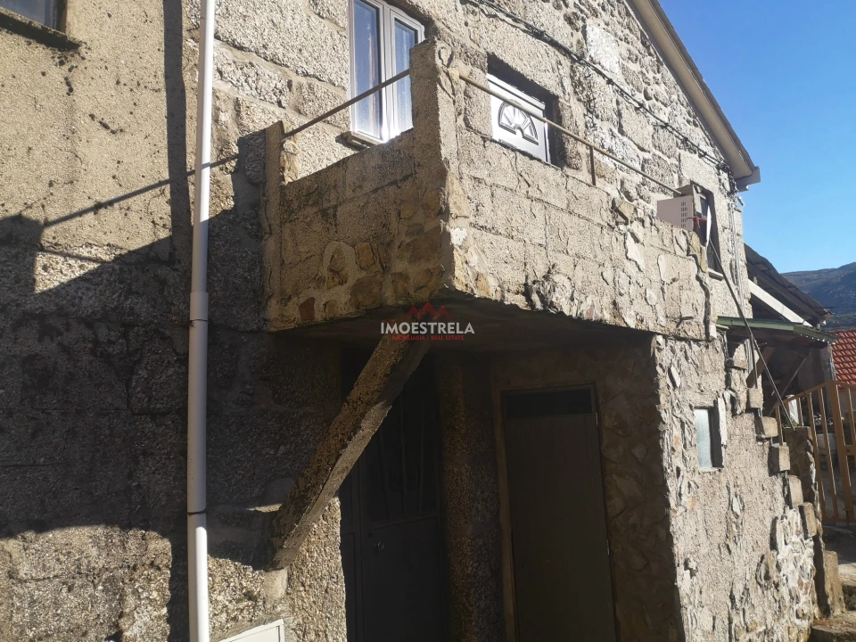 Moradia T2 para Venda em Sabugueiro Foto 3