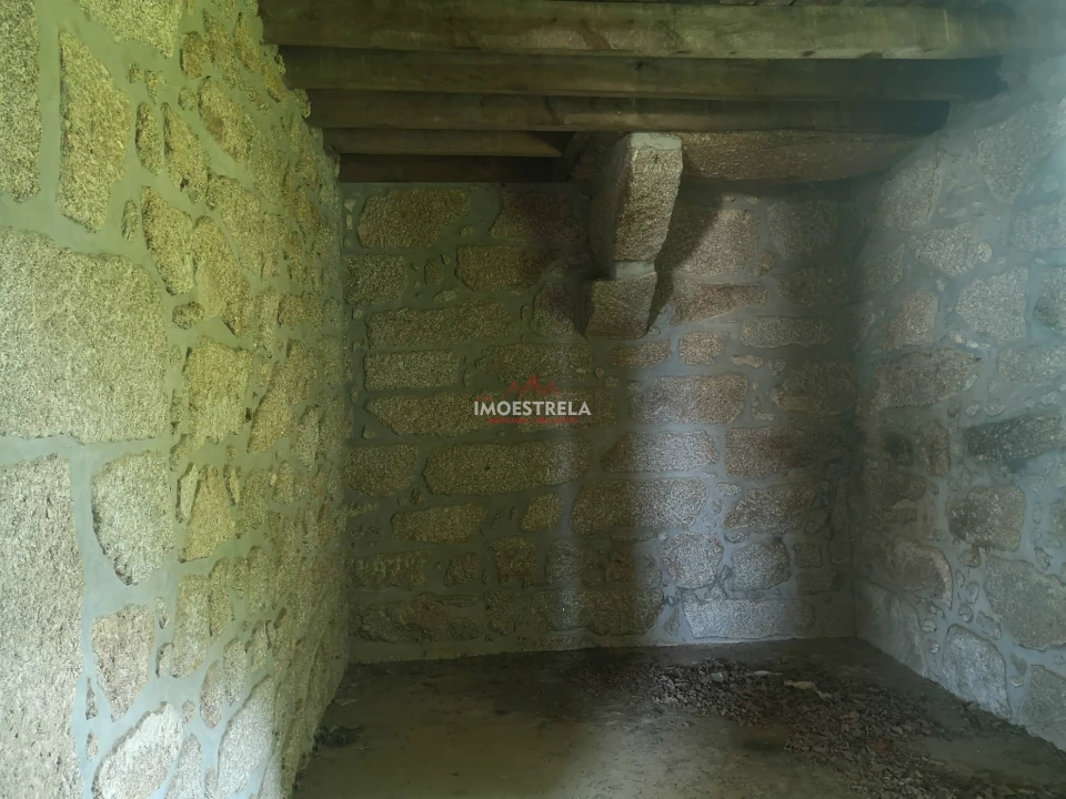 Armazém para Venda em Tourais e Lajes Foto 9