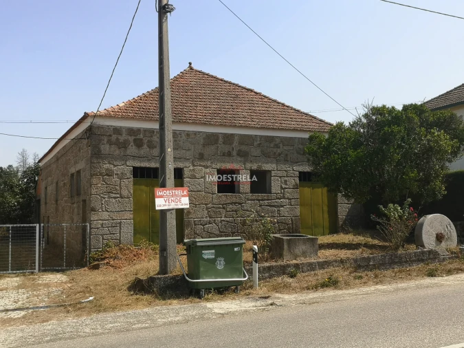 Armazém para Venda em Tourais e Lajes Foto 2